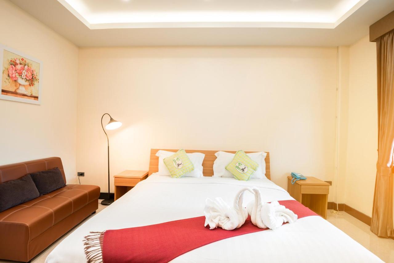 Au Place Hotel Loei Exteriör bild