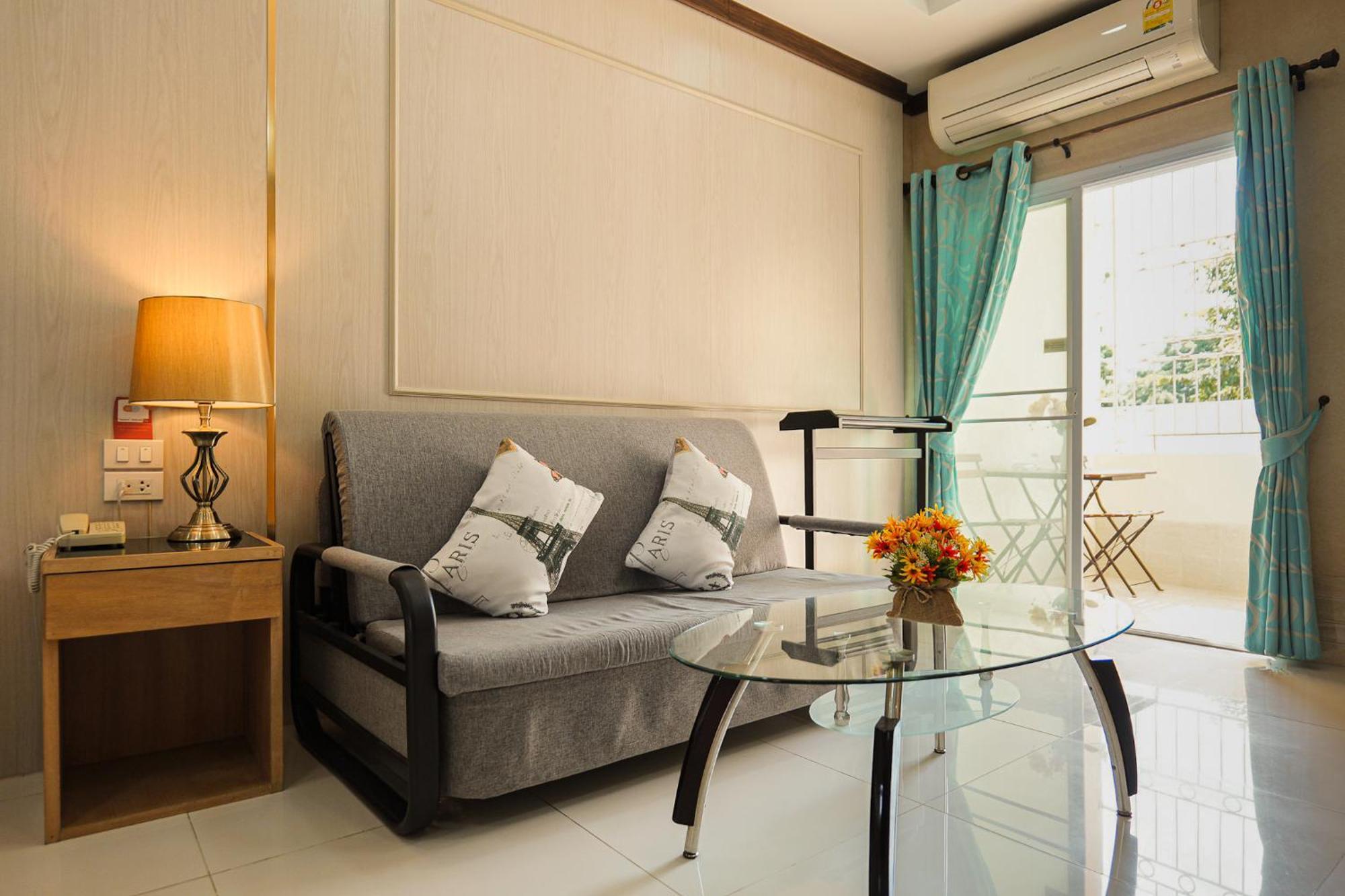 Au Place Hotel Loei Exteriör bild